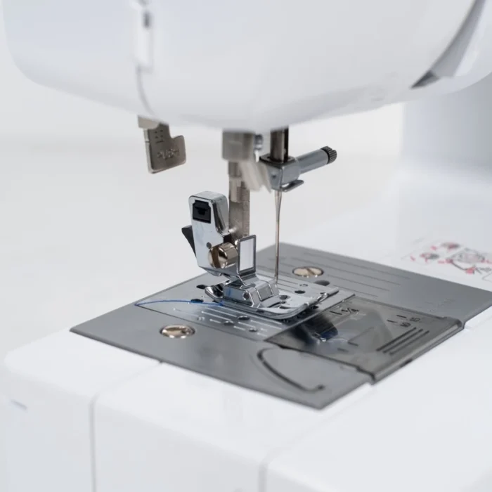 BROTHER SEWING MACHINE จักรเย็บผ้า GS2700