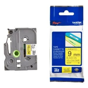 BROTHER เทปพิมพ์อักษรสีดำ พื้นเหลือง ขนาด 9 มม. TZE-621