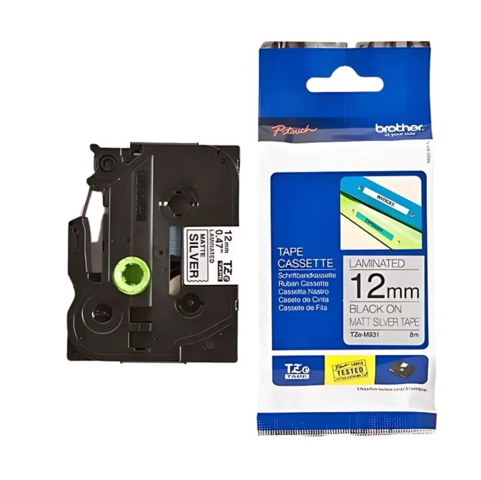 BROTHER เทปพิมพ์อักษรสีดำ พื้นเงิน ขนาด 12 มม. TZE-M931 (ชนิดยืดหยุ่นสูง)