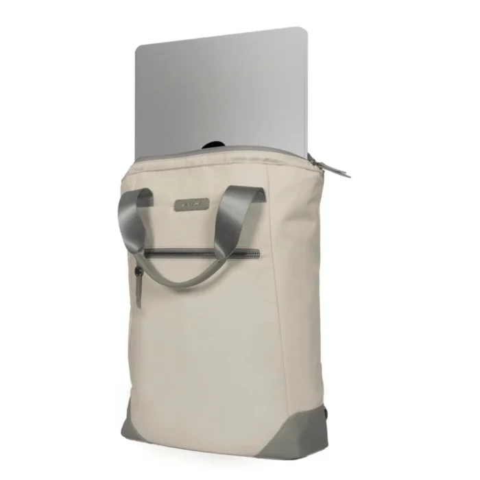 Targus Ávila Convertible Tote กระเป๋าคอนเวอร์ทิเบิล (สะพายข้าง/เป้) ขนาด 15-16 นิ้ว สี French Oak