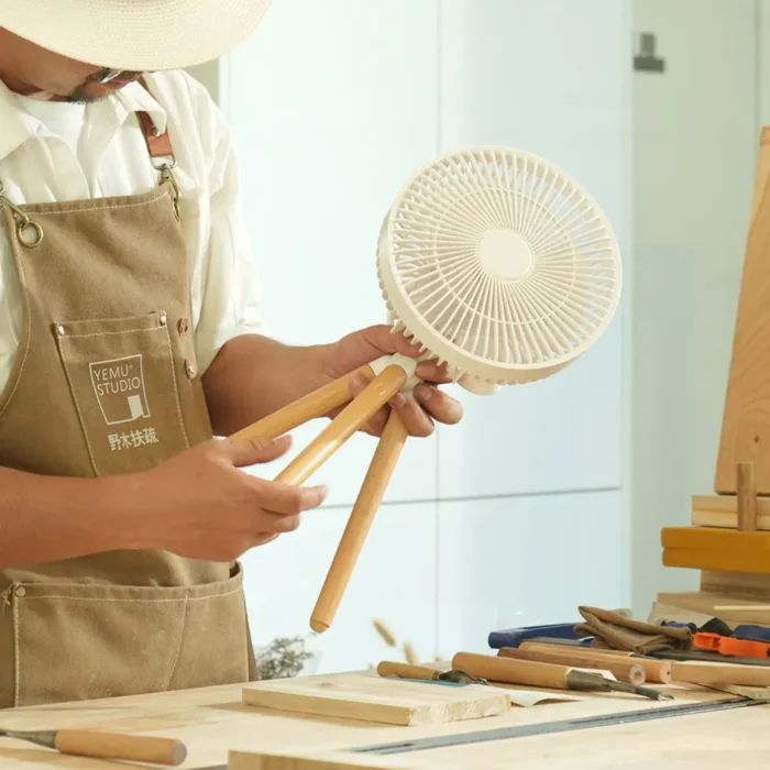 AISOLOVE F13 พัดลมกลางแจ้ง รุ่น Outdoor Fan สีดำ แบต 9000mAh ใช้เป็น Powerbank ได้