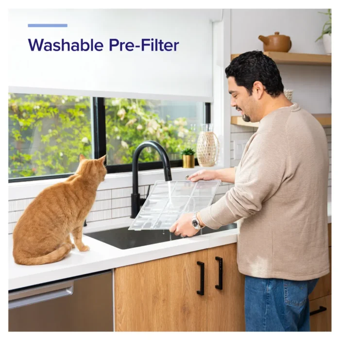 Levoit Core 200S Smart Air Purifier เครื่องฟอกอากาศอัจฉริยะ True HEPA H13 กรอง PM2.5 ขนาดห้อง 35 ตร.ม. สีขาว